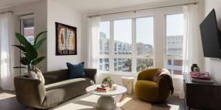 Resa Gallery 1