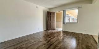 2419 Rockefeller Lane Gallery 11