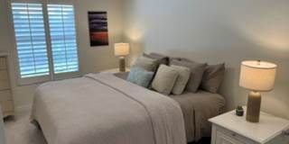 Cozy Condo in Waterfront Island Complex-Available NOW for 12 Month Tenant Gallery 9
