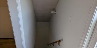 61 Utton Avenue Gallery 24