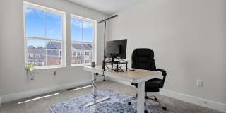 10893 DRUMMOND Place Gallery 19