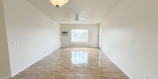 Maple Creek Apartments Gallery 17