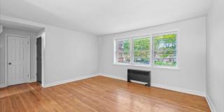 2731 Berwyn Gallery 8