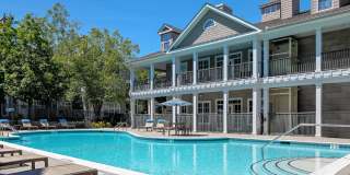 Everly Darien Gallery 14