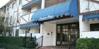 18530 Hatteras Street Gallery 1