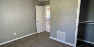 3 bedroom/1 bathroom house Gallery 10