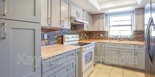 1403 56th St W Gallery 1