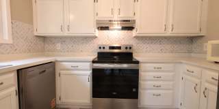 Updated 3BR/2BA Ranch with Garage, Basement & Community Pool Gallery 14