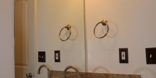 211 Martin Road Gallery 19