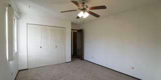 Charlton Place Gallery 18