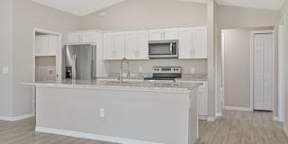 Spacious 4BR House in Fort Myers Gallery 1