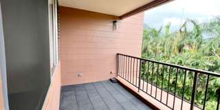 AVAILABLE NOW!  Spacious 3-Bedroom, 2-Bath Corner-end Split-level Unit in Kaneohe with 1 Assigned Parking Stall Gallery 14