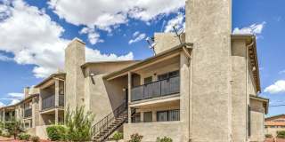 Charming Condo for Rent Gallery 1