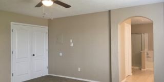 1941 Cortina Loop Southeast Gallery 15