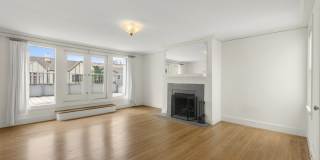 2128 Bay Street Gallery 2