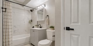 Lakeview Apartments Gallery 2