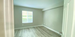 Sunny Creek Gallery 12