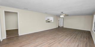 1112 N PENNSYLVANIA Avenue Gallery 25