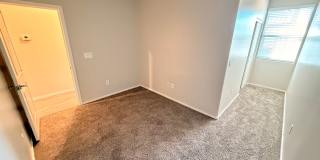 Spacious 3 Bedroom, 2.5 Bath Phoenix Townhome with *New Floors* + *NEW* Paint! Gallery 14