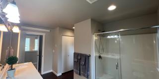 Newer 5 Bedroom House close to Shopping, Lake Padden, WWU, South Side of Bellingham Newer 5 Bedroom House close to Shopping, Lake Padden, WWU, South Side of Bellingham Gallery 23