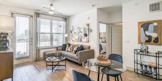 Varenna Lakeside Gallery 3