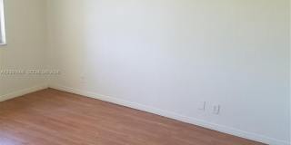 310 Racquet Club Rd Gallery 7