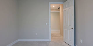 AVAILABLE NOW BRAND NEW!! Gallery 17