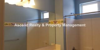 Bethany 4 Bed One Bed & Full Bath on Main Fenced Yard w/EV Charger Close to Schools & Shopping Gallery 24