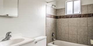 8 E. Rock Creek Manor Gallery 1