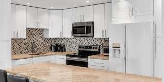 20401 NE 30th Avenue 310-8, Aventura, FL 33180 Gallery 3