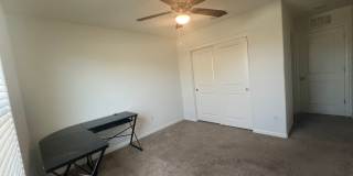 five bedrooms and three and a half bathrooms home in Fresno, CA Gallery 9