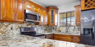 6765 NW 182nd St Gallery 1