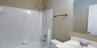 Move-In Ready 3BR Home in Columbus with 2 Car Garage & Stylish Upgrades Gallery 7