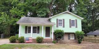 304 Holtz Lane Gallery 1