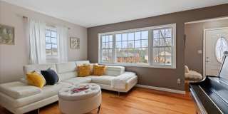 394 FRANKLIN Avenue Gallery 5
