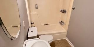 Charming 3-bedroom, 2-bath townhouse Gallery 20