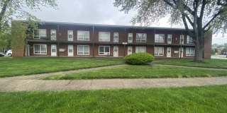 9200 Erie St Gallery 1