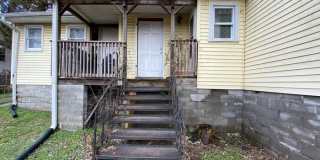317 Elberta Street Gallery 20
