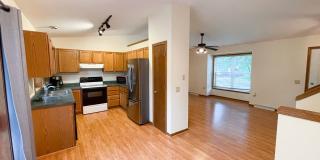 Entire 3BR/2BA house, available for rent! Gallery 7
