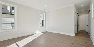 10365 Waters Road Gallery 41