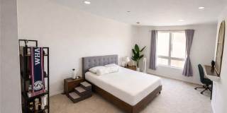 12222 Wilshire Boulevard Gallery 6