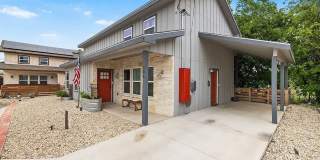 FOR LEASE!! Gallery 3