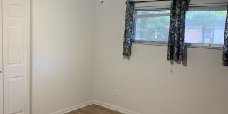 Updated 3 bedroom 2 bath in NW Gainesville Gallery 16