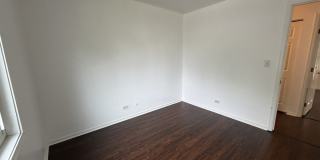284 Hill Avenue Gallery 16