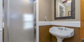 34 4th Avenue Gallery 24