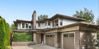 Luxurious Modern Retreat with Builder Upgrades and Top-of-the-Line Appliances in Coveted Portland Neighborhood! Gallery 1