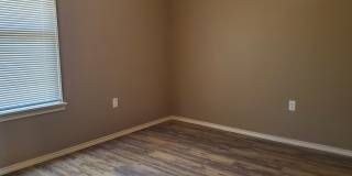 Limited-Time Move-In Special — $200 Off Your First Month’s Rent! Gallery 8