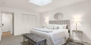 Beautiful 5 bed/4 bath + Den in Desirable Paradise Valley Gallery 30