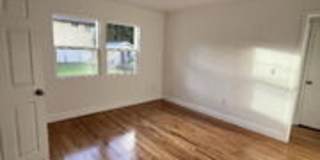15605 Berendo Avenue Gallery 6