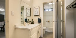 Stride West Gallery 20